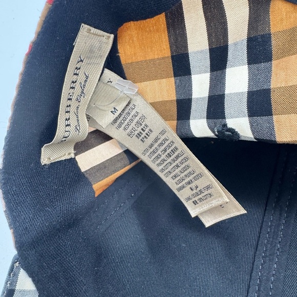 Burberry Nova Plaid Cap Hat Medium - Picture 4 of 4